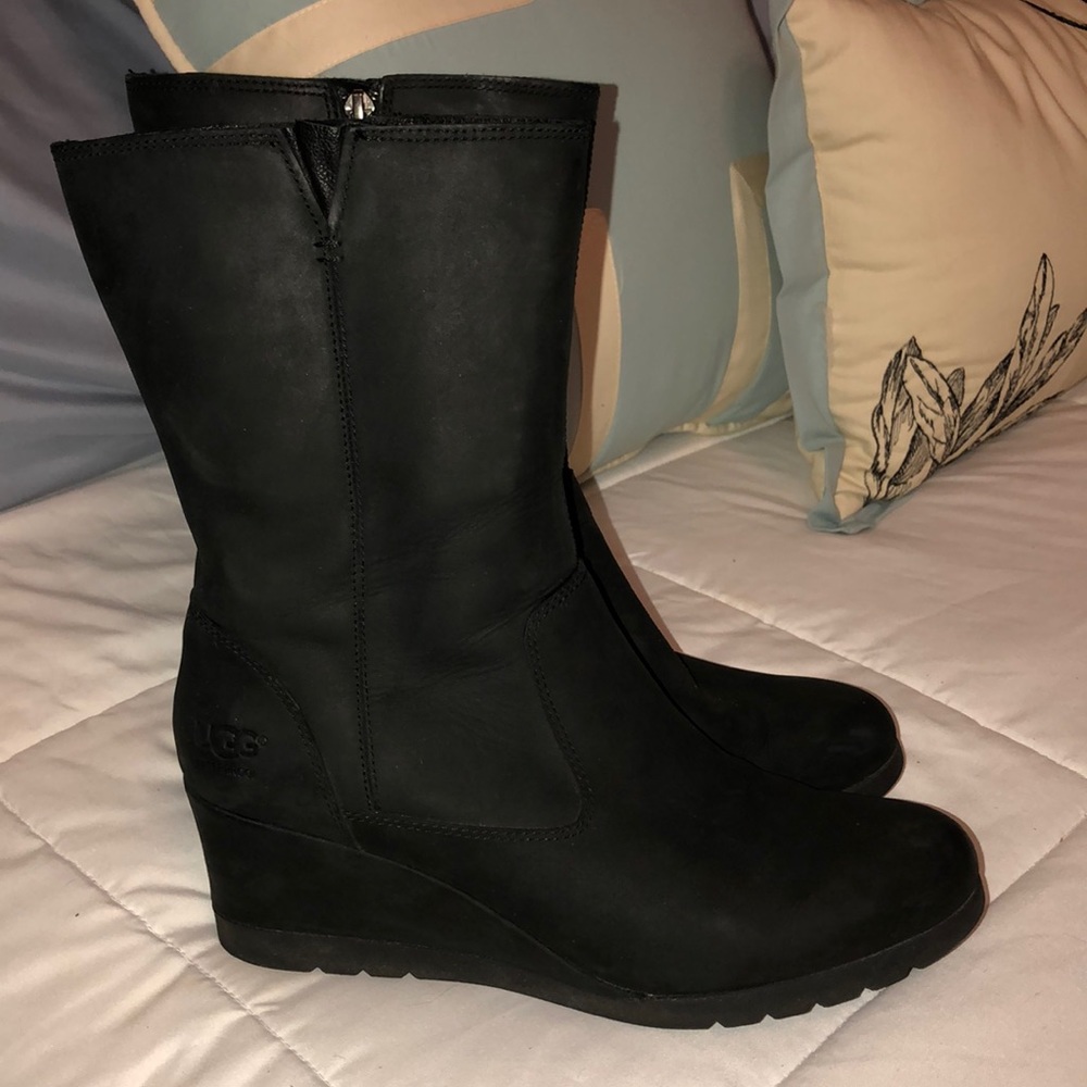 UGG Waterproof Sheepskin Boot Wedge Black 10